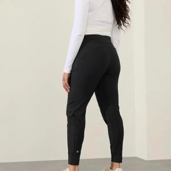 Athleta Headlands Hybrid Trek Mid Rise Jogger Black 10 486183 - Picture 2 of 10